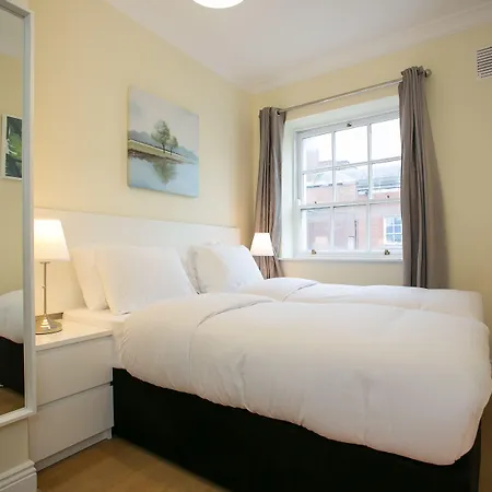 Castle Apartment *